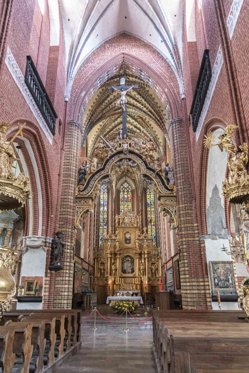 Polonia - Torun 070  - iglesia de San Jacob.jpg